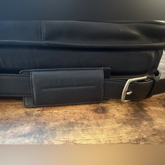 Beautiful Coach leather briefcase messenger bag professional excellent condition - Picture 5 of 16
